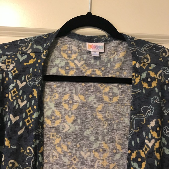 Lularoe Sarah, L - Picture 3 of 9